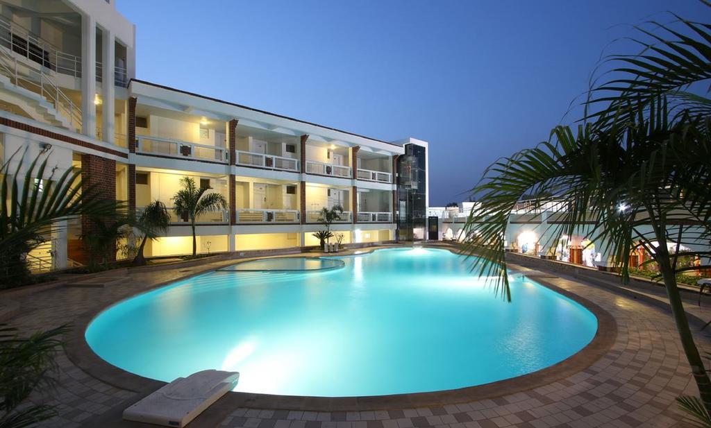 Prakruti Resort Vadodara Extérieur photo