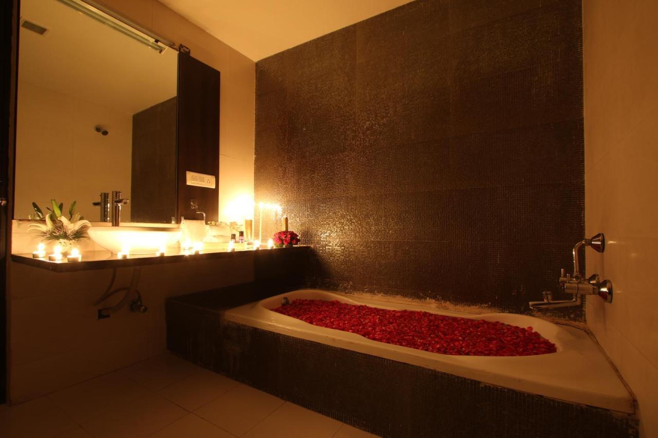 Prakruti Resort Vadodara Extérieur photo