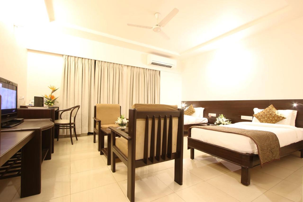 Prakruti Resort Vadodara Extérieur photo